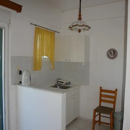 Nefeli 2* Agios Georgios (Corfu)